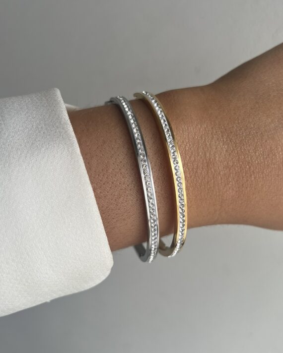 Bracelete brilhantes em dourado