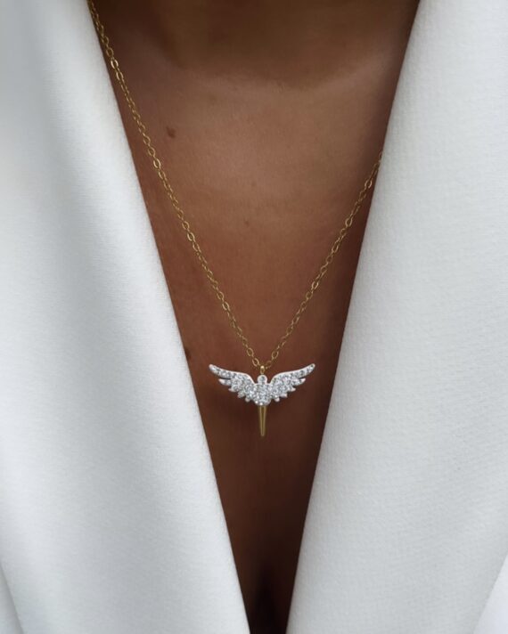 Colar libelinha em dourado