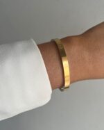 Bracelete sem brilhantes dourada