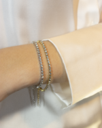 Pulseira brilhantes em prateado