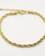 Pulseira malha entrelaçada fina