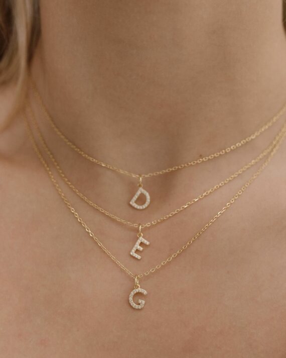 Colar letra (indique a letra que pretende nas observações)