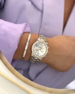 Relógio redondo prata com dourado